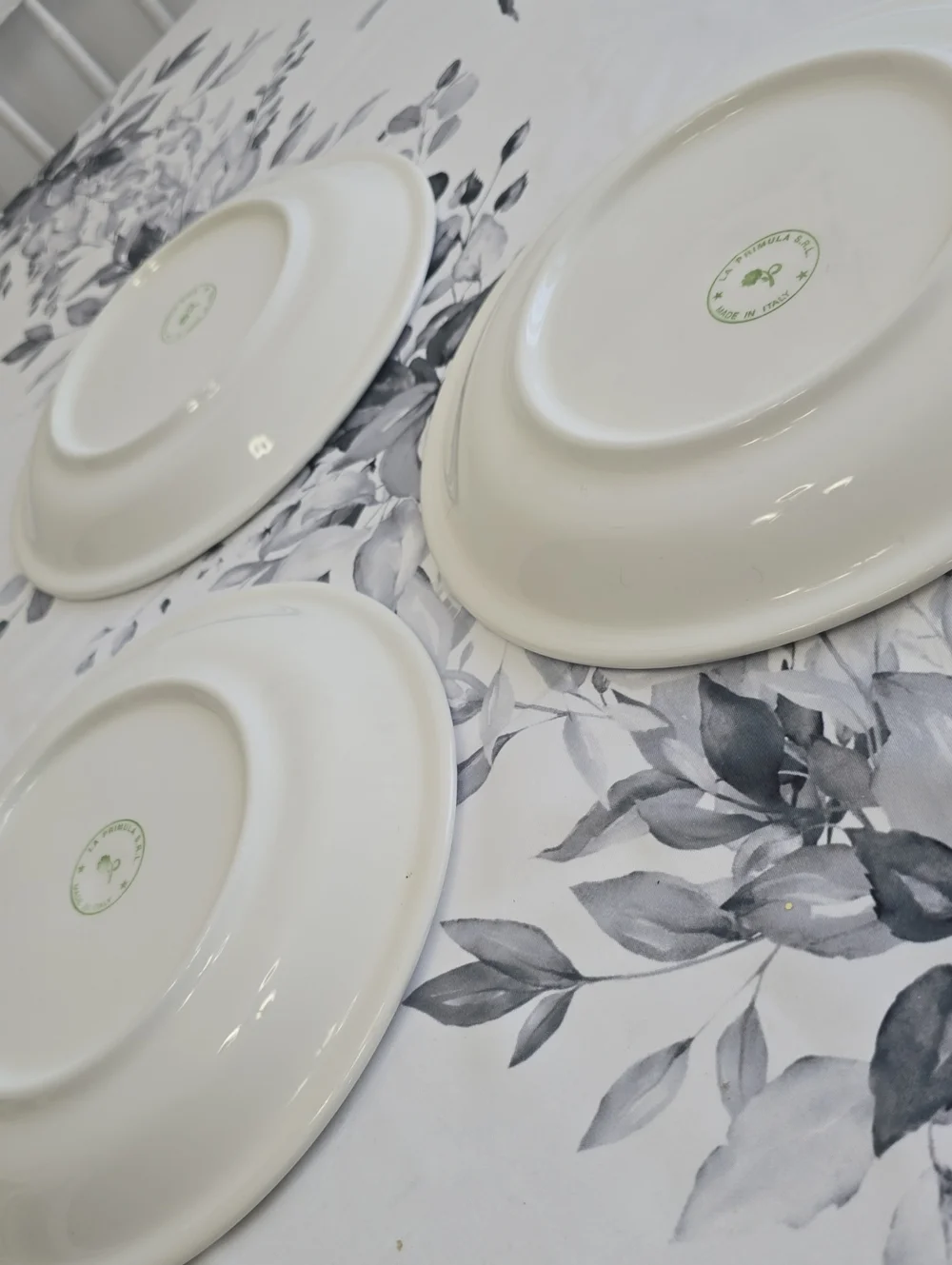 La Primula S.R.L. Set Of 3 Ceramic Dinner Plates Green Red Trim Made In Italy